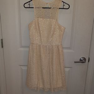 Women's dress